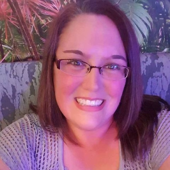 Meet your Posher, Alecia - Picture 1 of 1